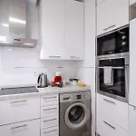 Art In El Limonar De La Ribera Parking * Кордова