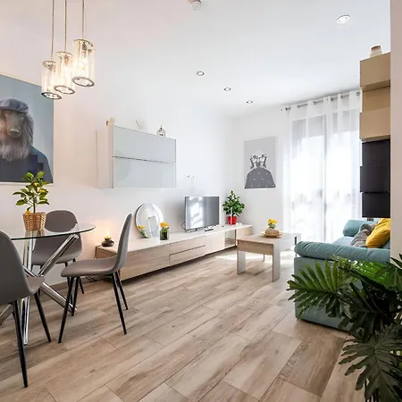 El Limonar De La Ribera Parking Art Córdoba